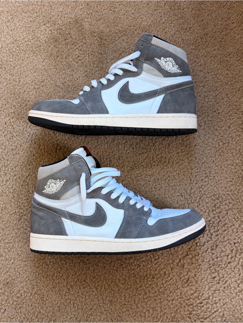 Air Jordan 1 washed black